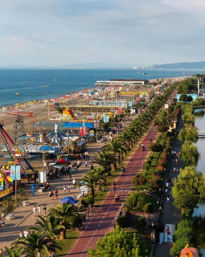 Orbi City Batumi With Sea View Exteriör bild
