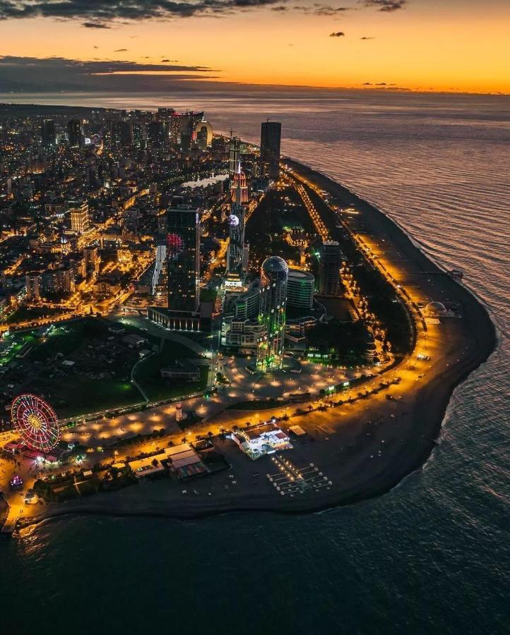 Orbi City Batumi With Sea View Exteriör bild